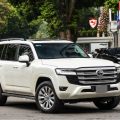 Gia noc Land Cruiser